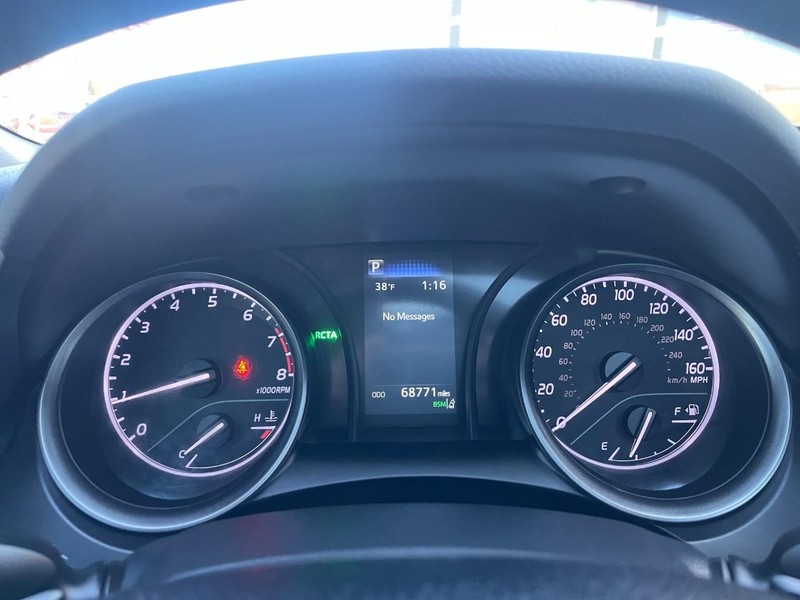 Toyota Camry Vehicle Image 22