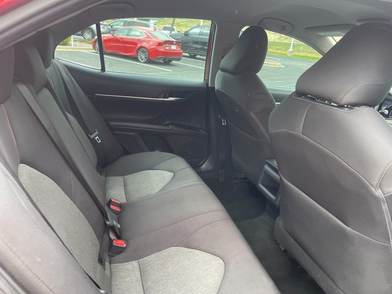 Toyota Camry Vehicle Image 08
