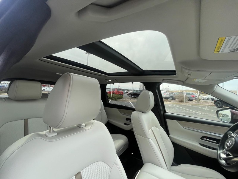 Mazda CX-90 Vehicle Image 10