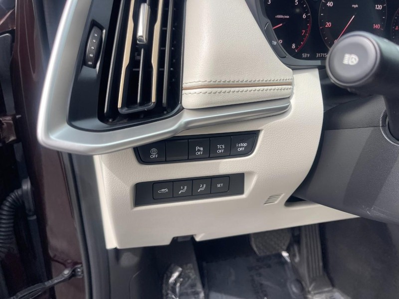 Mazda CX-90 Vehicle Image 27