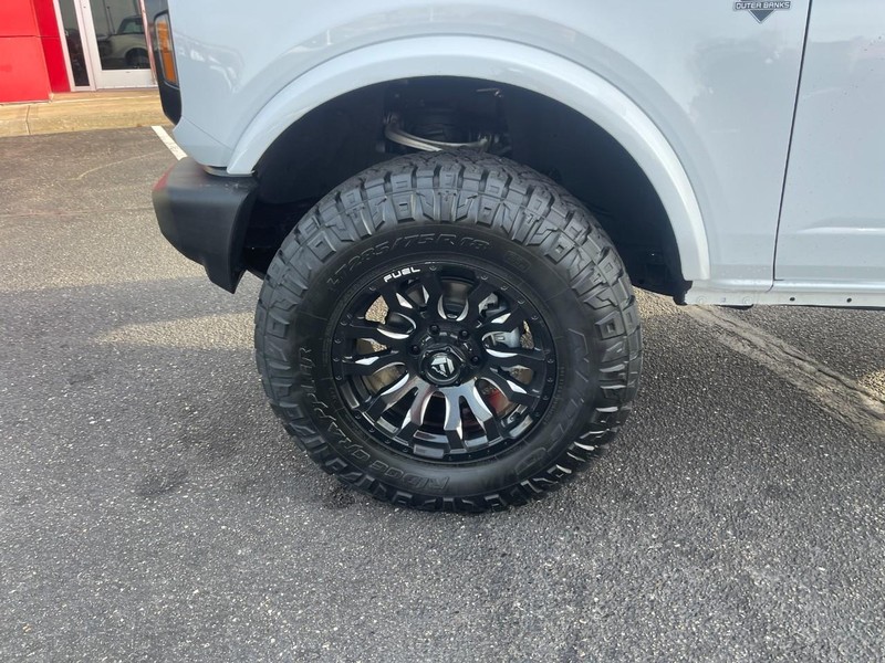 Ford Bronco Vehicle Image 07