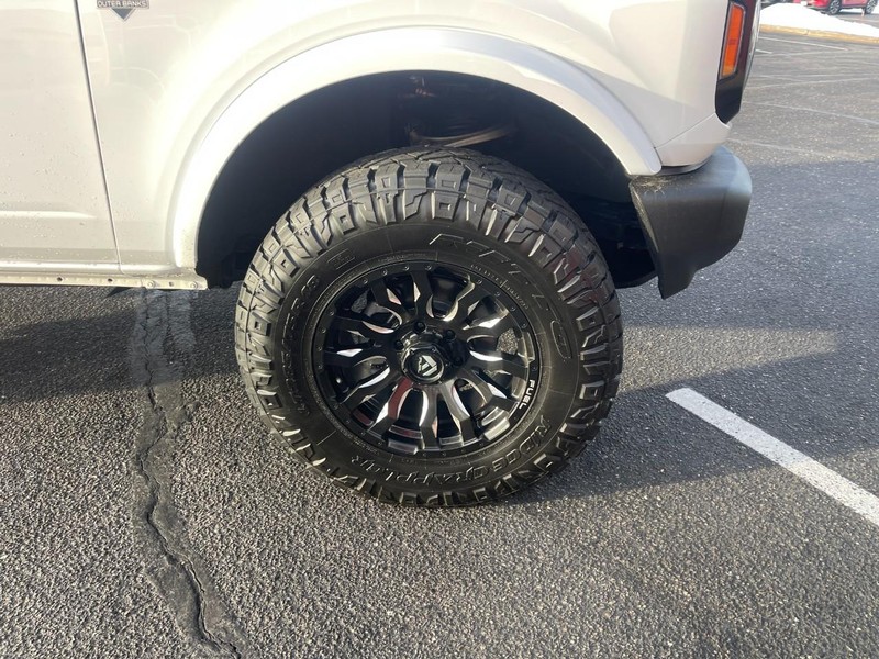 Ford Bronco Vehicle Image 08