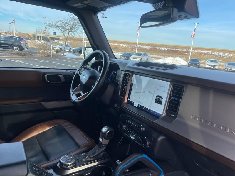 Ford Bronco Vehicle Image 10