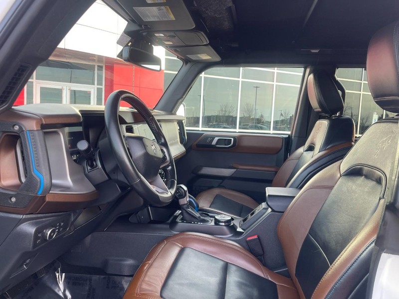 Ford Bronco Vehicle Image 18