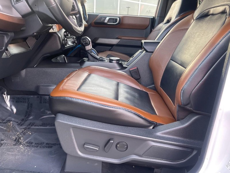 Ford Bronco Vehicle Image 19