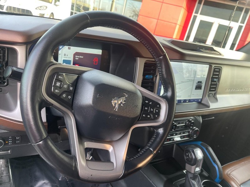 Ford Bronco Vehicle Image 22