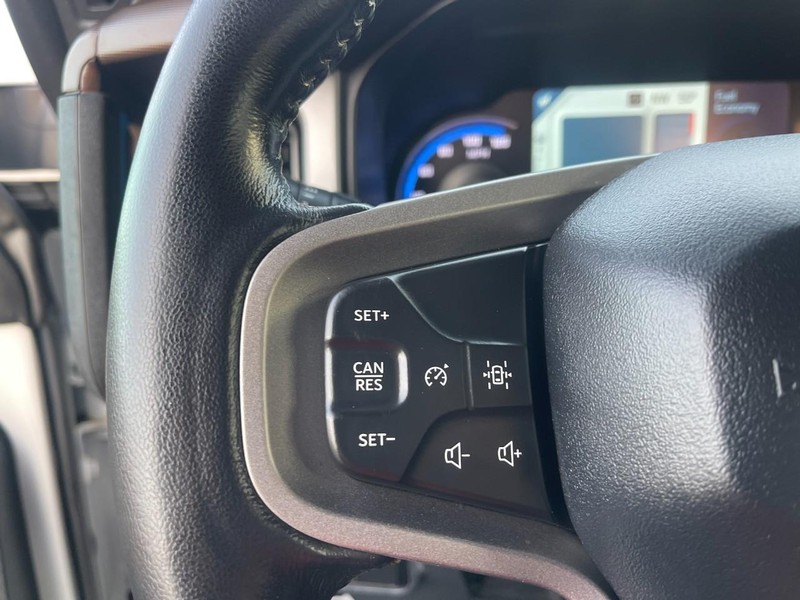 Ford Bronco Vehicle Image 23