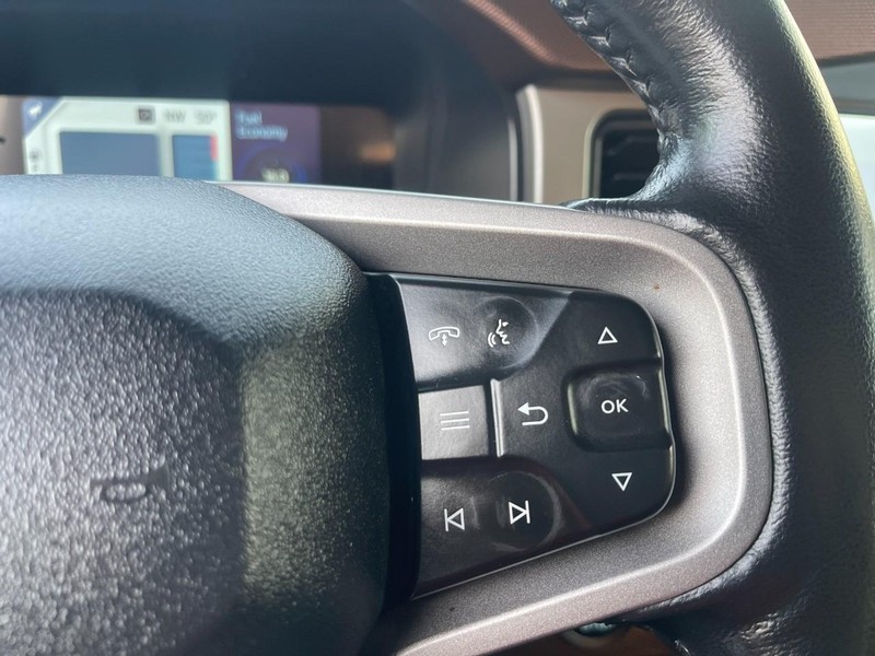 Ford Bronco Vehicle Image 24