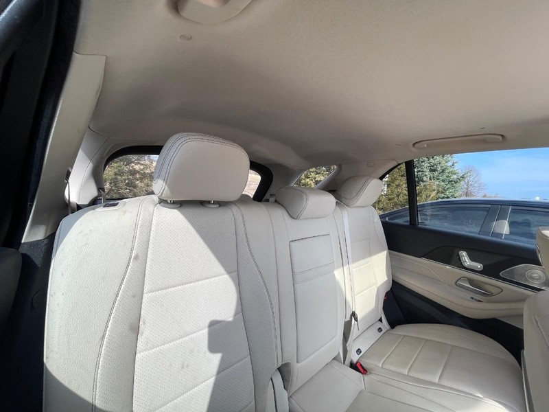 Mercedes-Benz GLE Vehicle Image 05