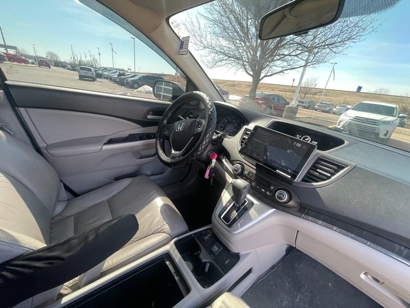 Honda CR-V Vehicle Image 05