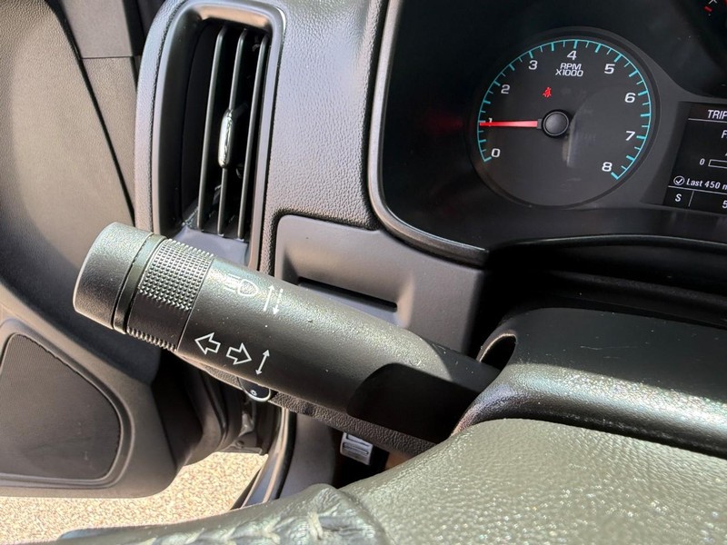 Chevrolet Colorado Vehicle Image 15