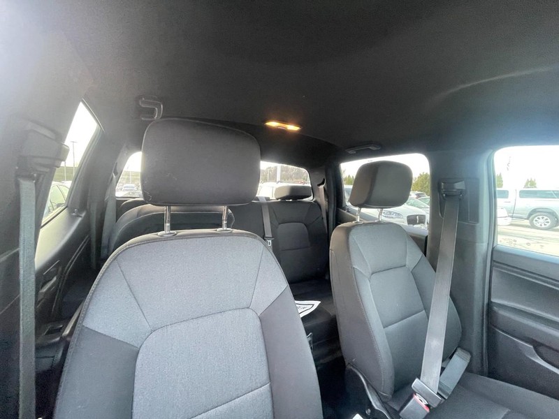 Chevrolet Colorado Vehicle Image 04