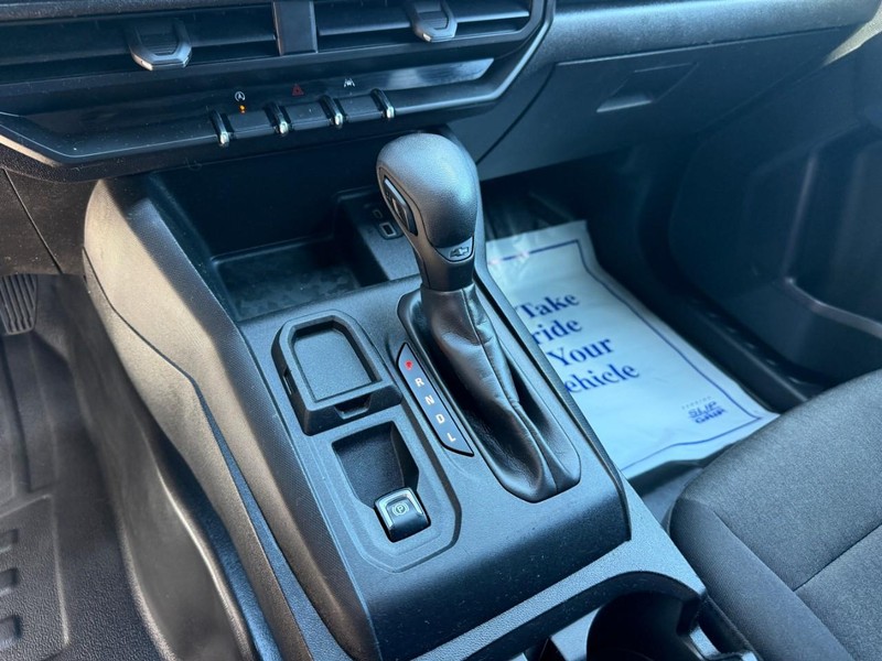 Chevrolet Colorado Vehicle Image 26