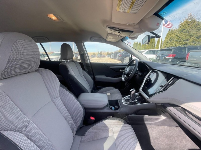 Subaru Outback Vehicle Image 03