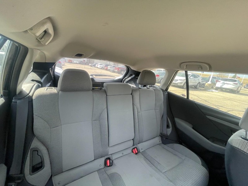 Subaru Outback Vehicle Image 05