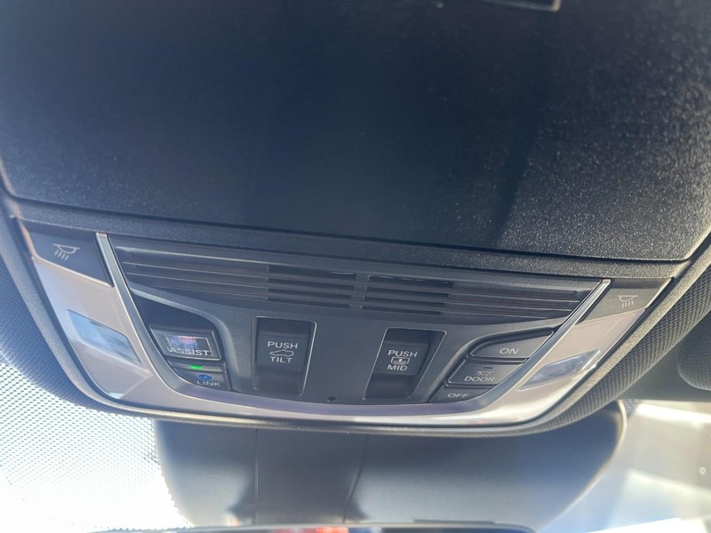 Acura RDX Vehicle Image 38