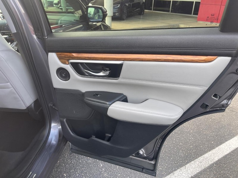 Honda CR-V Vehicle Image 10