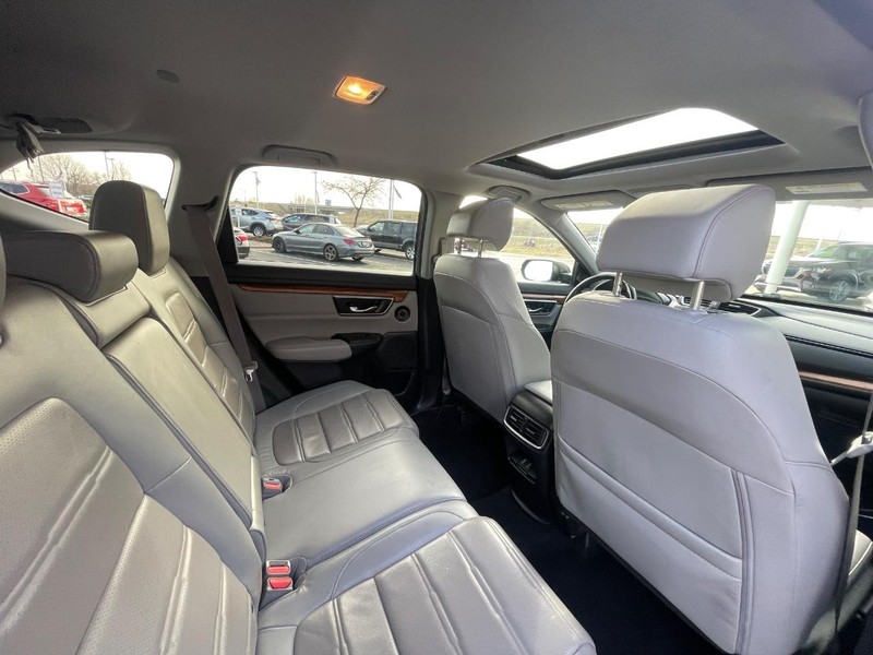 Honda CR-V Vehicle Image 11