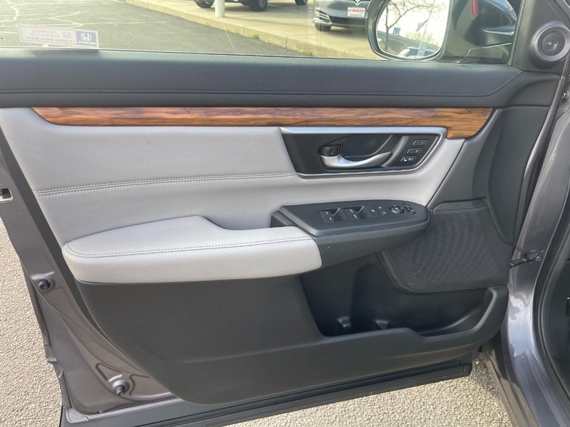 Honda CR-V Vehicle Image 21