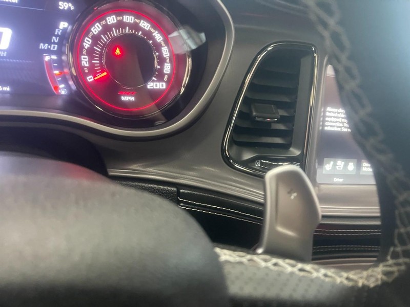 Dodge Challenger Vehicle Image 26