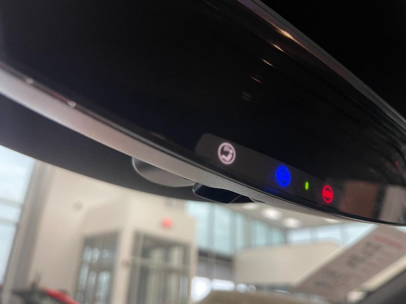 Chevrolet Corvette Vehicle Image 13