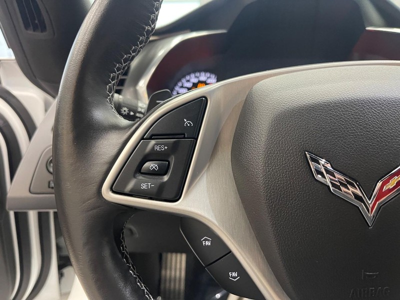 Chevrolet Corvette Vehicle Image 29