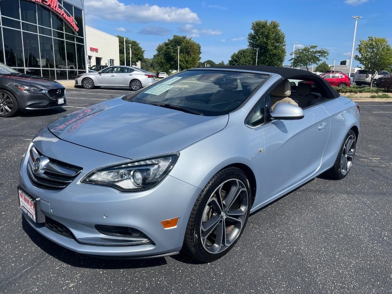 Buick Cascada Vehicle Image 30