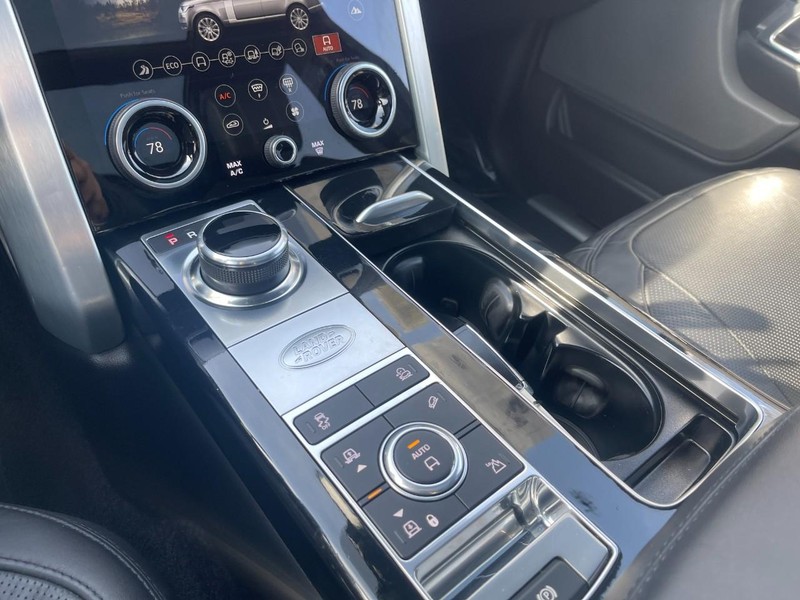 Land Rover Range Rover Vehicle Image 36