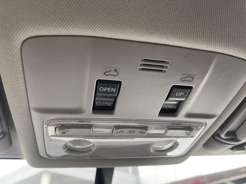 Toyota RAV4 Vehicle Image 28