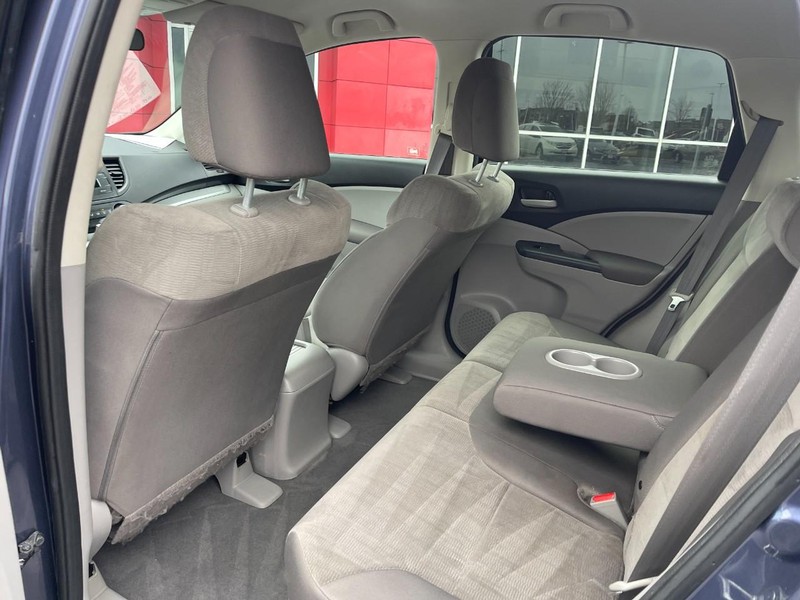 Honda CR-V Vehicle Image 11