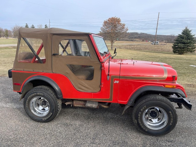 Jeep CJ-5 Vehicle Image 02