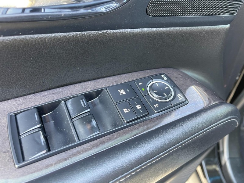 Lexus RX 350 Vehicle Image 23