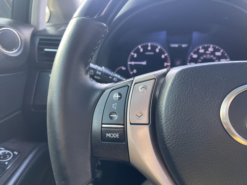 Lexus RX 350 Vehicle Image 27