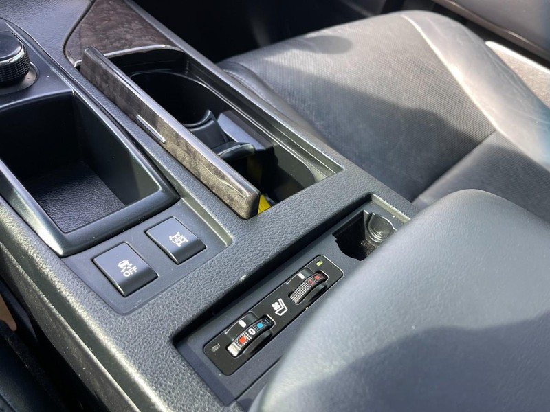 Lexus RX 350 Vehicle Image 33