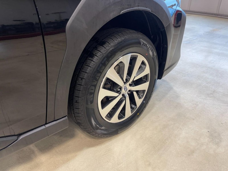 Subaru Outback Vehicle Image 05