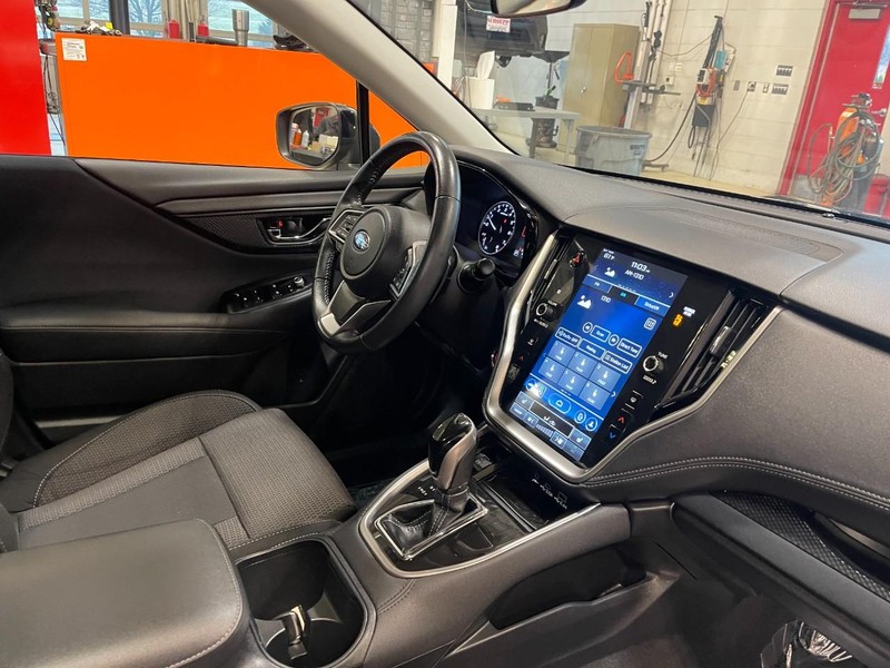 Subaru Outback Vehicle Image 06