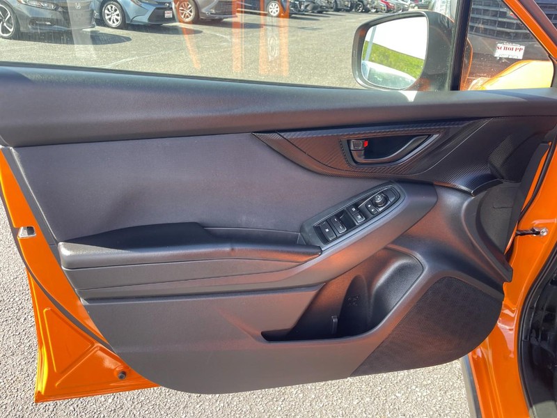Subaru Crosstrek Vehicle Image 14