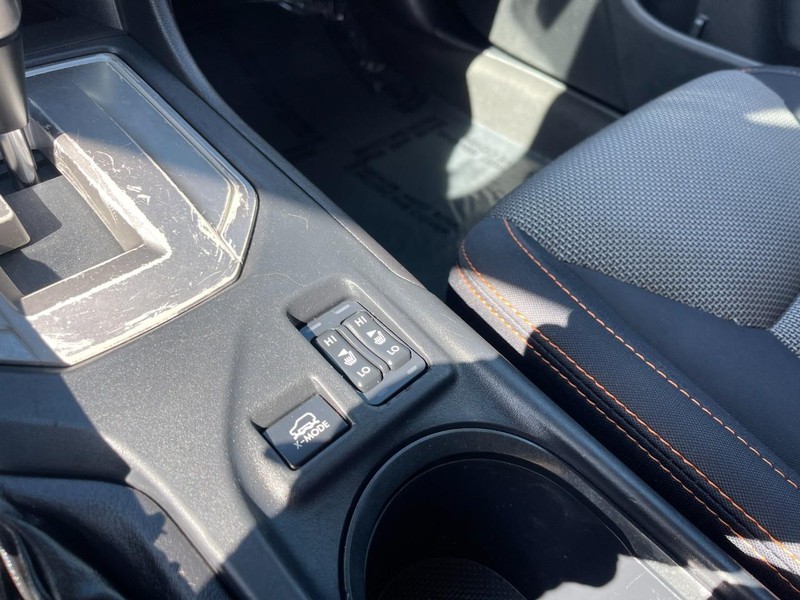 Subaru Crosstrek Vehicle Image 17