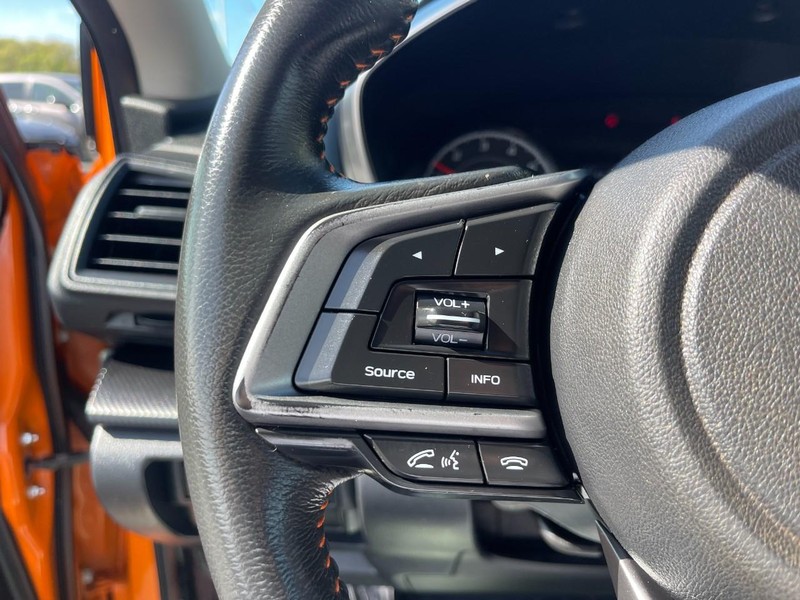 Subaru Crosstrek Vehicle Image 18