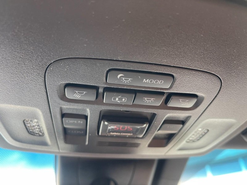 Toyota Avalon Vehicle Image 36