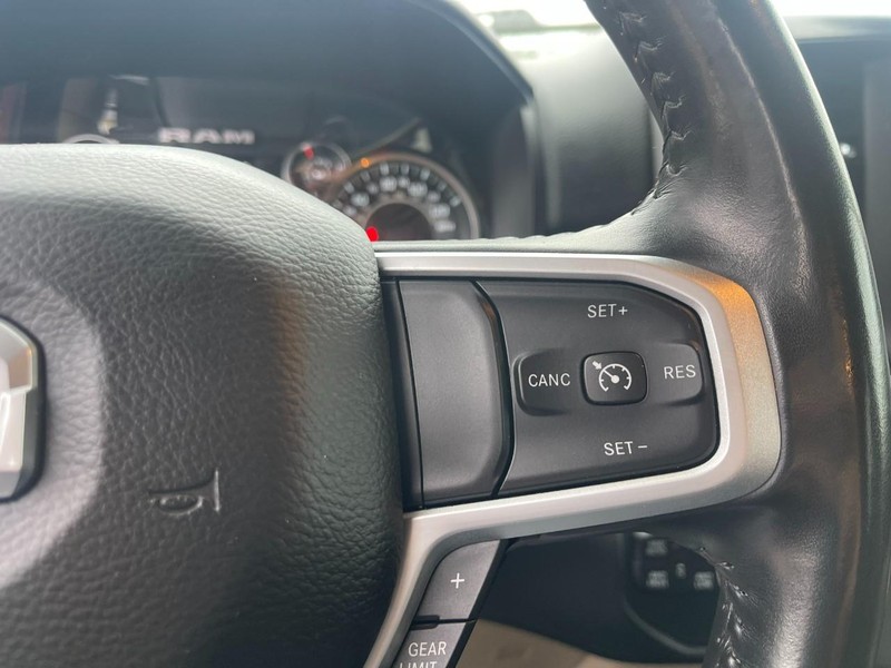 Ram 1500 Vehicle Image 17