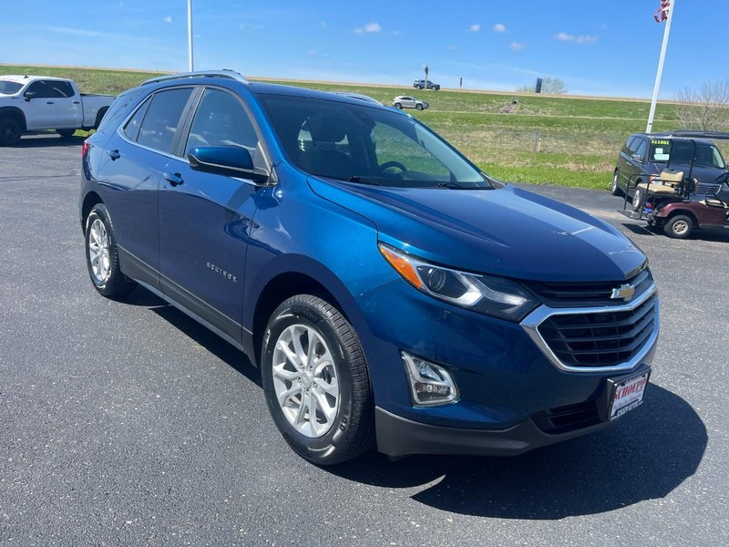 Chevrolet Equinox Vehicle Image 02