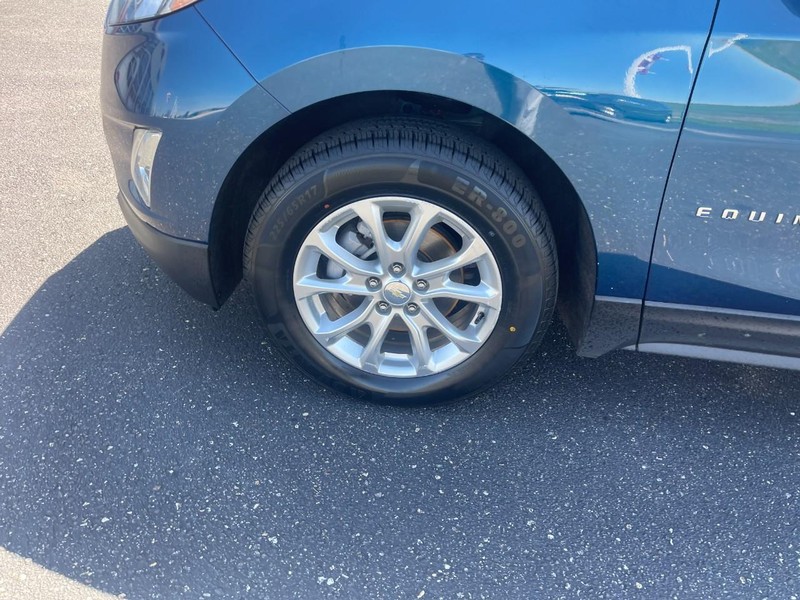 Chevrolet Equinox Vehicle Image 06