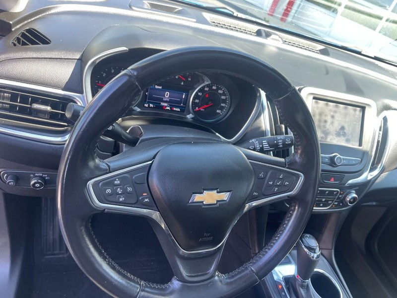 Chevrolet Equinox Vehicle Image 25
