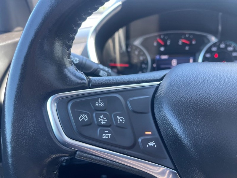 Chevrolet Equinox Vehicle Image 26