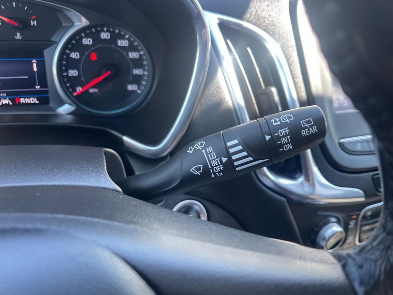 Chevrolet Equinox Vehicle Image 29