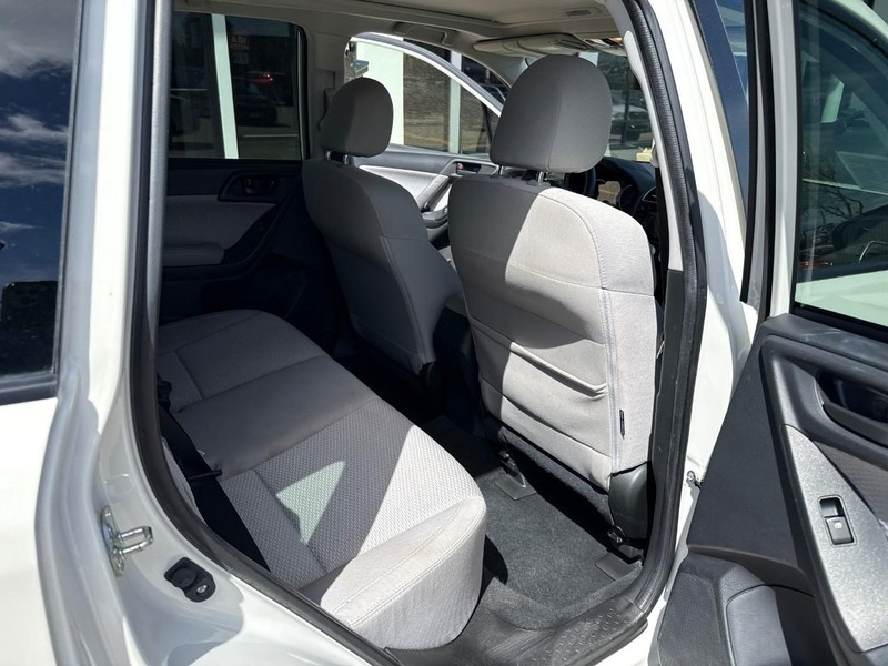 Subaru Forester Vehicle Image 15