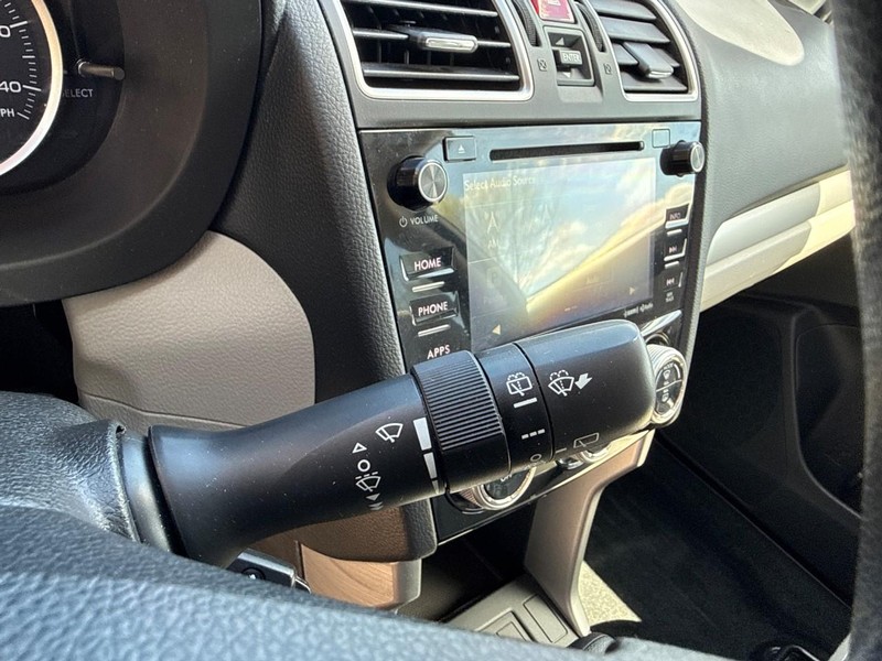 Subaru Forester Vehicle Image 22