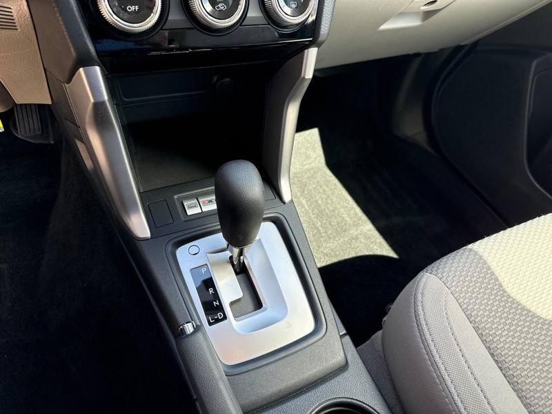 Subaru Forester Vehicle Image 27