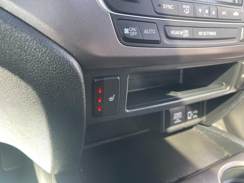 Honda Passport Vehicle Image 35